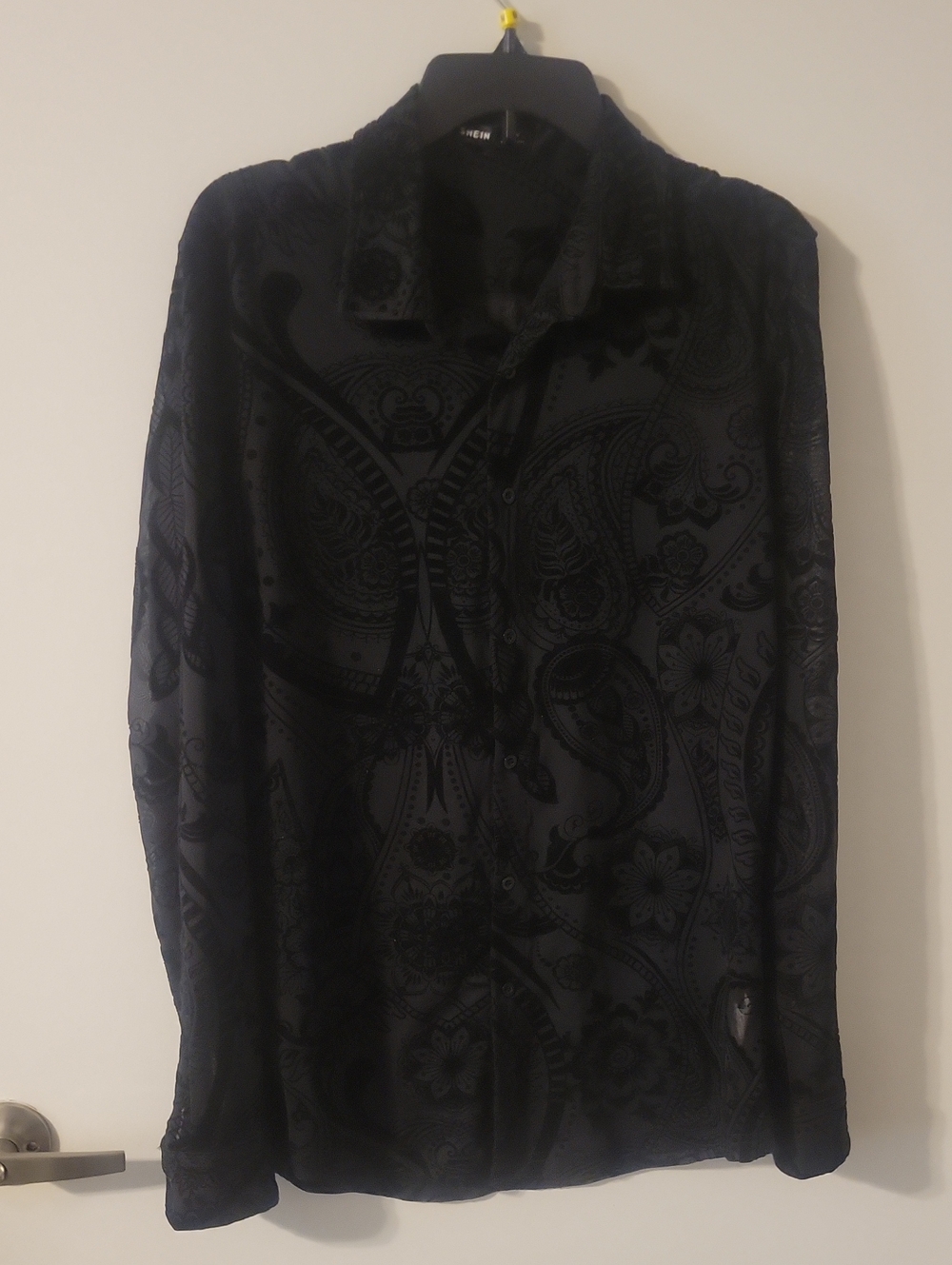 SHEIN Black Paisley Jacquard Long-Sleeve Button-Down Shirt